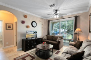 Spacious 3 bed, 2 bath Condo in Gated Community condo